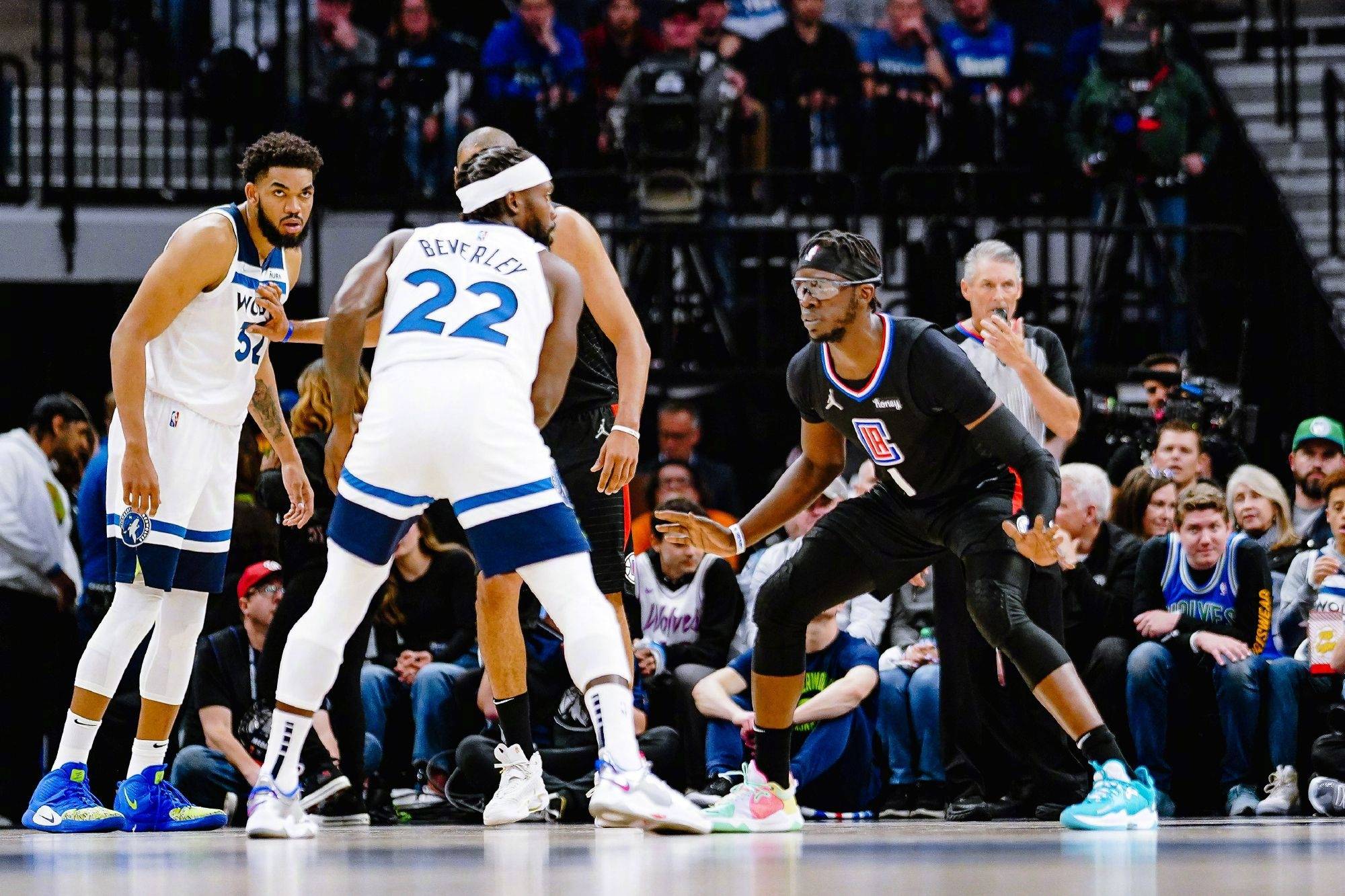 包含里程碑夜洛杉矶快船完成体检，国王杯赛后刷纪录，管理层满意，身体对抗强度拉满的词条华体会官方app下载